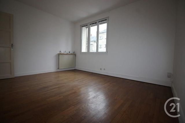 Appartement F3 à louer - 3 pièces - 54.45 m2 - ARGENTAN - 61 - BASSE-NORMANDIE - Century 21 Cabinet De Loynes