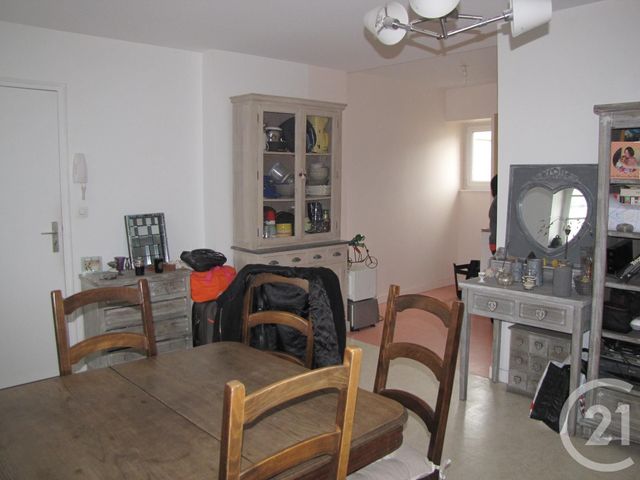 Appartement F2 à louer - 2 pièces - 38.0 m2 - ARGENTAN - 61 - BASSE-NORMANDIE - Century 21 Cabinet De Loynes